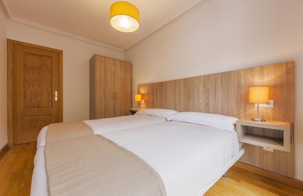 Apartamentos El Caxigu Arenas De Cabrales Habitación foto